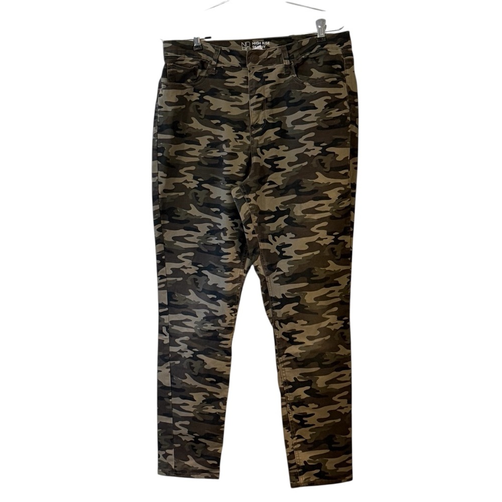 NOBO High Rise Skinny Green Camouflage Pants Size 15